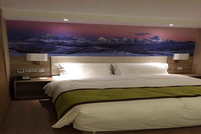 Atour Hotel Chengdu New Conference and Exhibition Center
