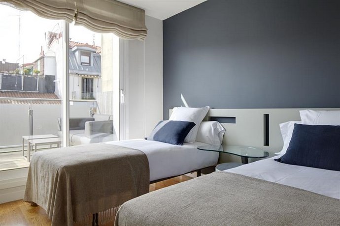 San Martin Terrace Apartment by FeelFree Rentals