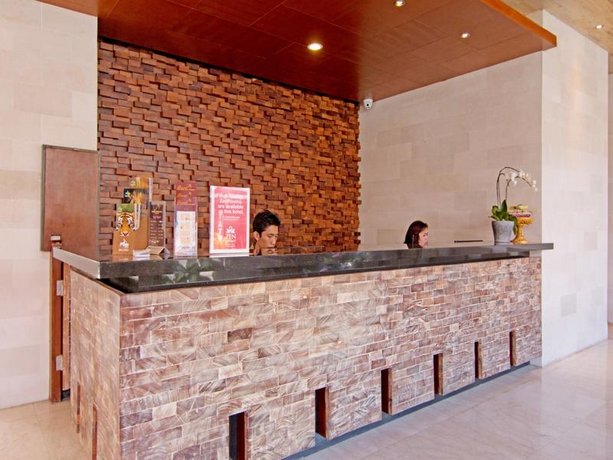 ZEN Rooms Benesari 6 Legian Kuta