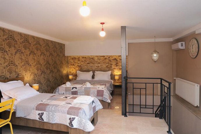 G Old Town Hotel