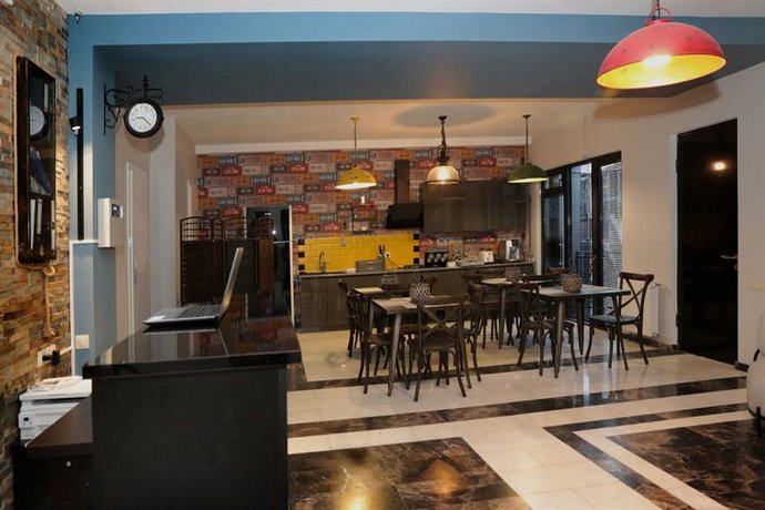 G Old Town Hotel