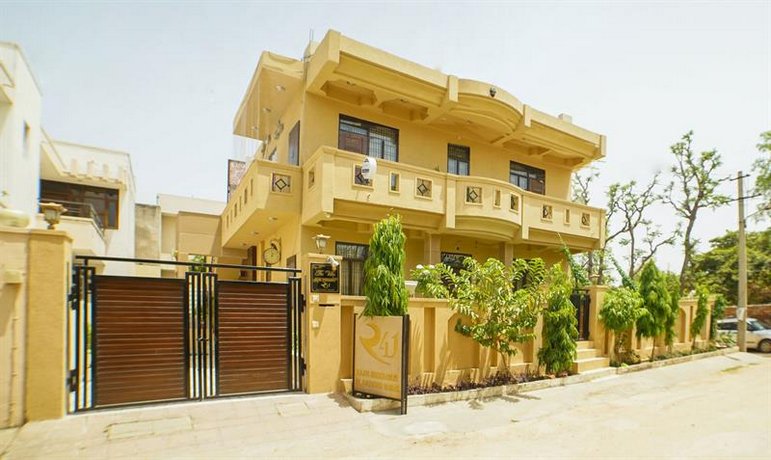 R41-A Boutique Hotel