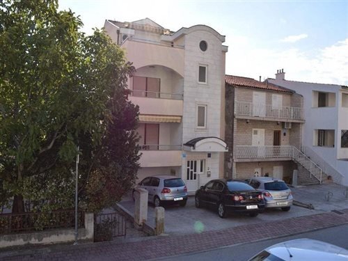 Apartments Juric Baska Voda