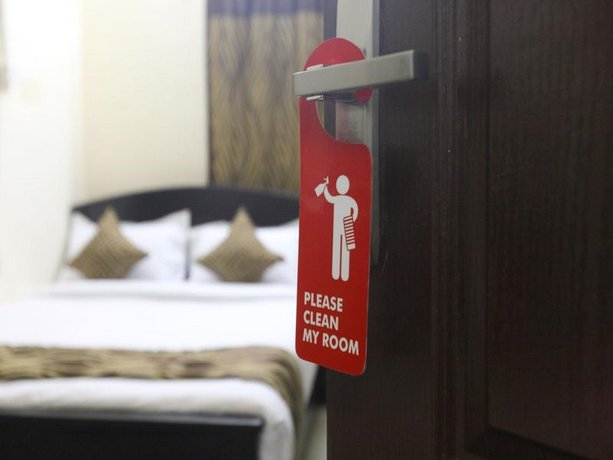 OYO 8661 Luxe Residency