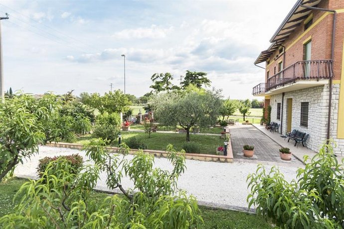 Camere Mariella