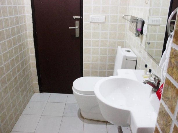OYO 360 Hotel Manzil