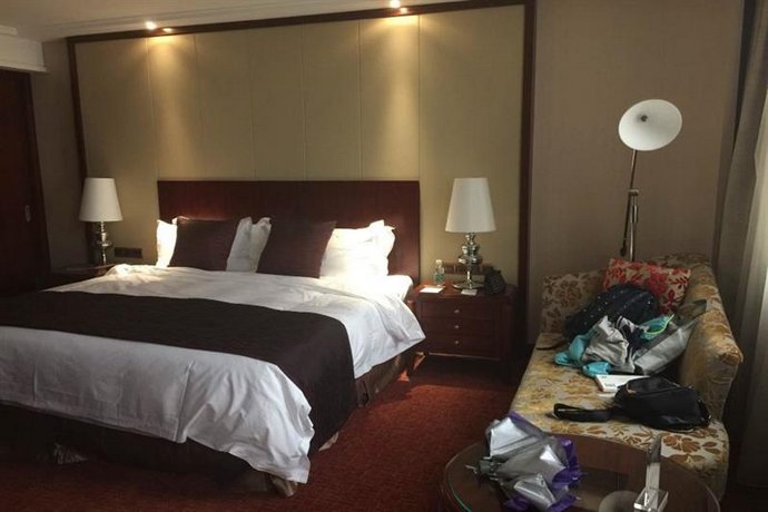 Zhongle Six Star Hotel