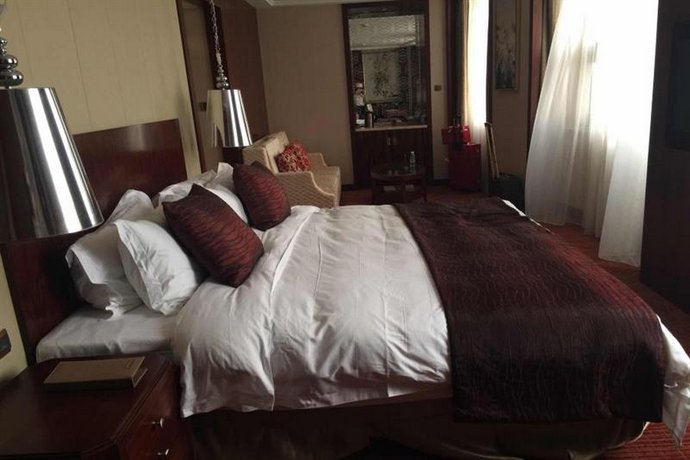 Zhongle Six Star Hotel