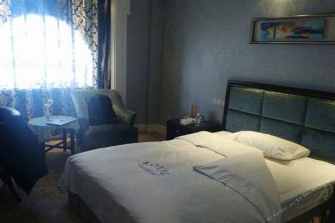 Royal International Hotel Urumqi