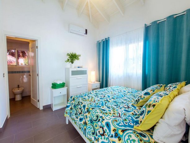 Beach Bungalows Los Corales Club & SPA