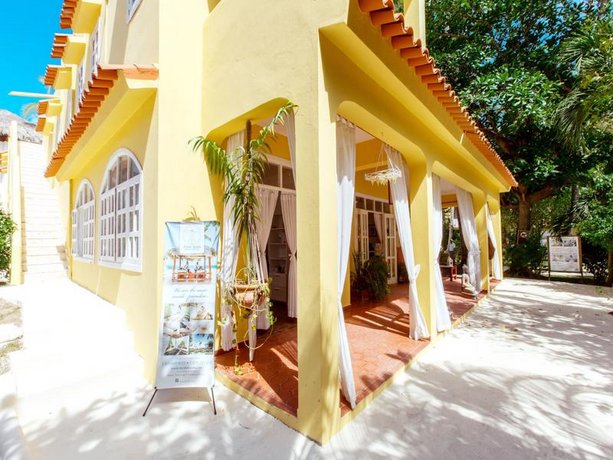 Beach Bungalows Los Corales Club & SPA