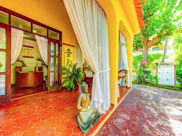 Beach Bungalows Los Corales Club & SPA