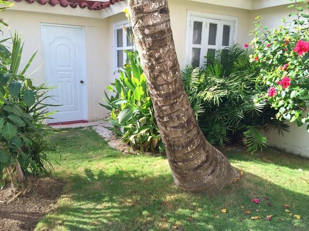 Beach Bungalows Los Corales Club & SPA