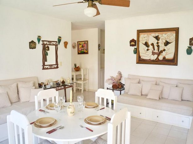 Beach Bungalows Los Corales Club & SPA