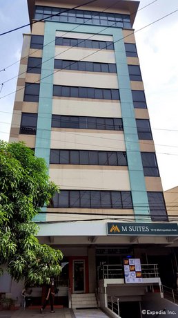 M Suites Hotel