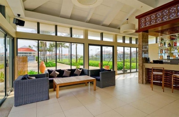 Five Stars 5 Bedrooms Beachfront