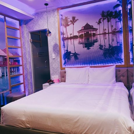 Cupid Hotel 2