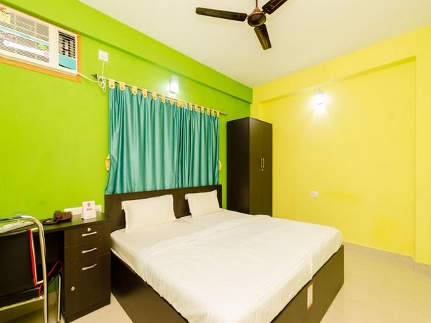 OYO 9154 New Town