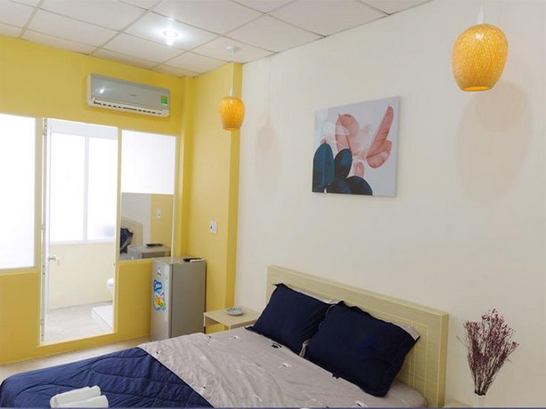SaunterBird Bui Vien Homestay
