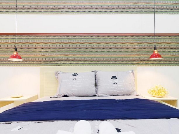 SaunterBird Bui Vien Homestay