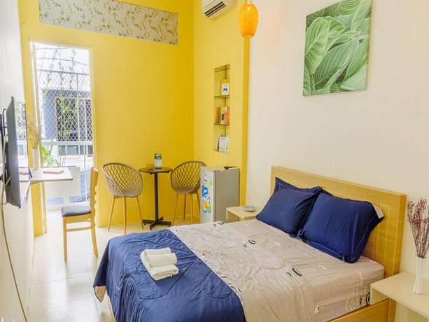 SaunterBird Bui Vien Homestay