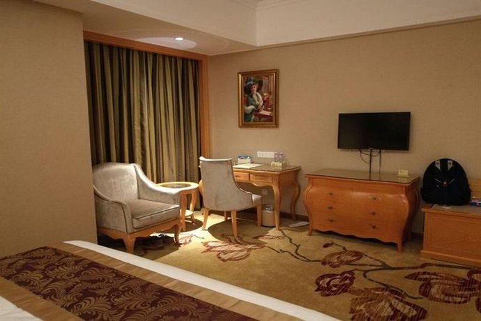 Vienna International Hotel Shen Zhen Buji Dafen shop