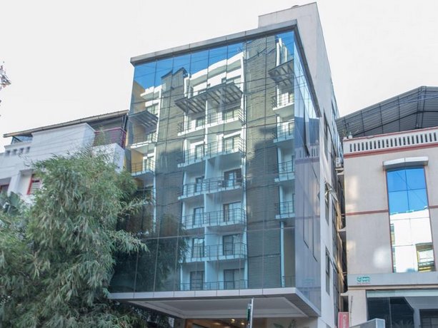 OYO 11688 Petunia Boutique Hotel