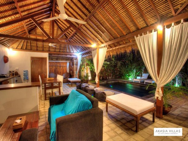 Akasia Villas