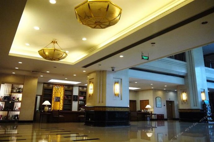 Wenhua Jinglan Hotel