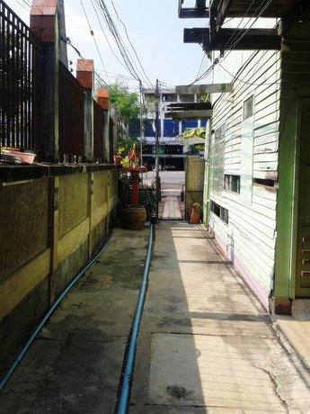 Ray Nu Guest House
