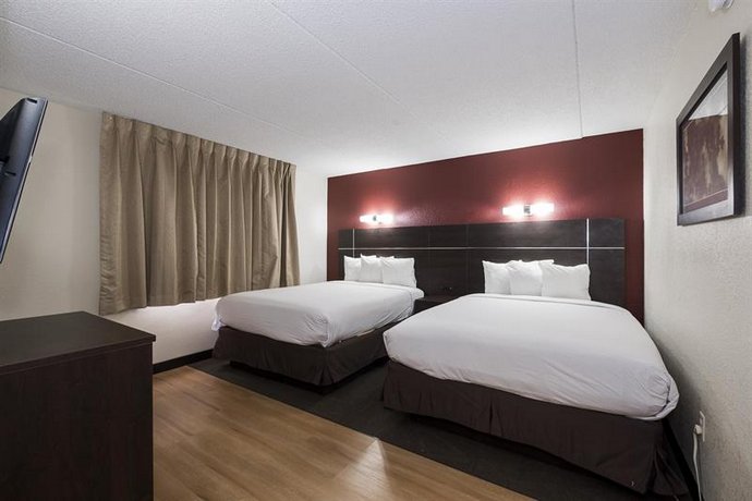 Red Roof Inn PLUS+ & Suites Knoxville West - Cedar Bluff
