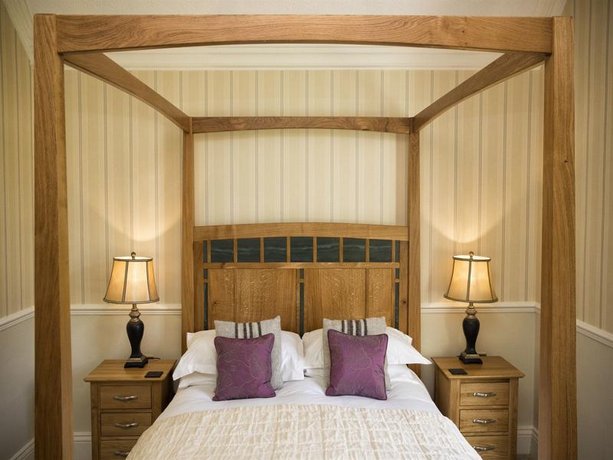 Hazel Bank Country House