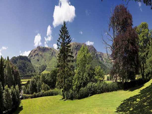Hazel Bank Country House