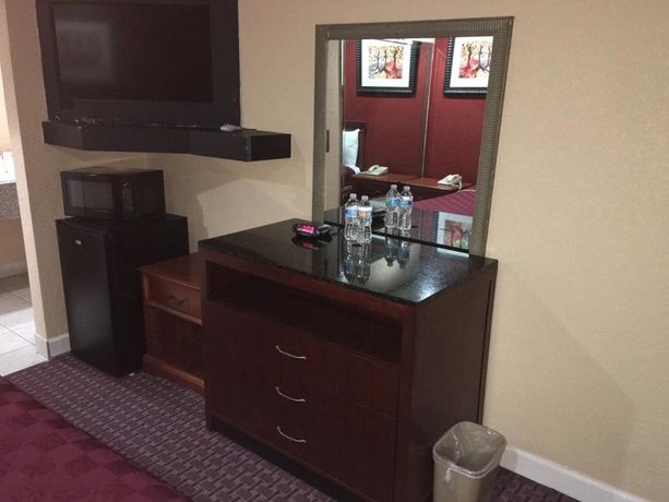 Southmore Motel