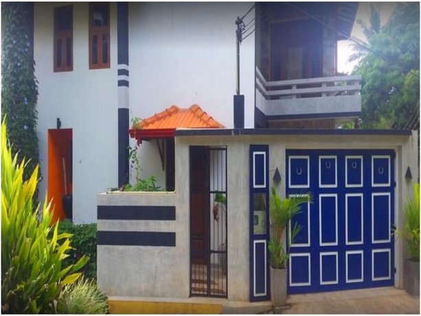 OYO 351 Gangula Villa