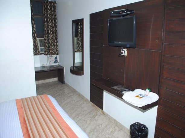 Hotel Seven Seas Inn