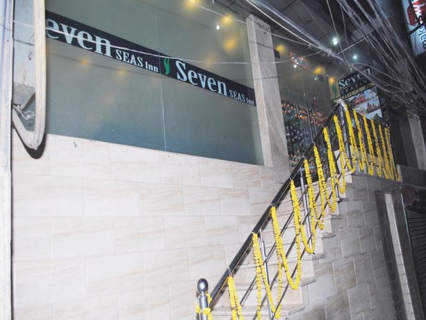 Hotel Seven Seas Inn