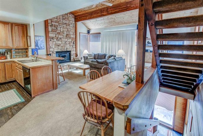 Canyon Ski Racquet 1 - Two Bedroom Condo