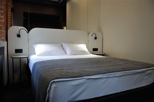 Statskij Sovetnik Hotel Kustarnyy