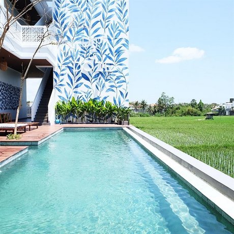 Dip & Doze Boutique Hostel