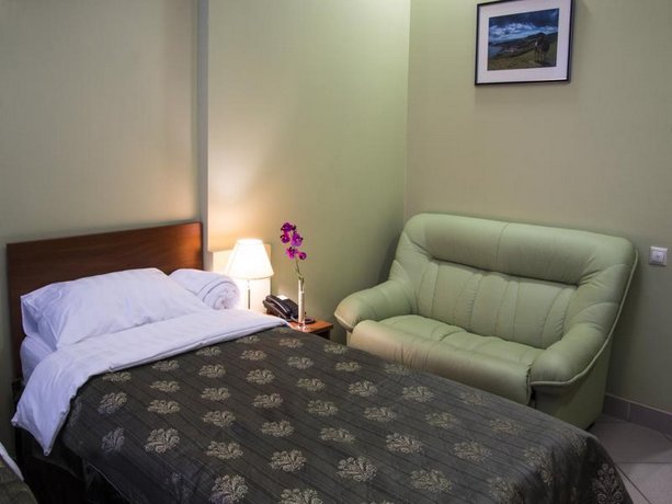 Maleton Hotel Garibaldi