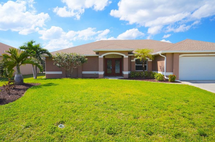 Parker Villa 1039