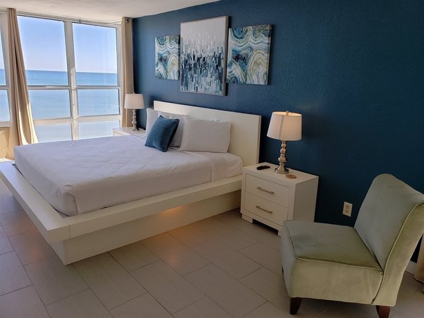Unit 1014 at Sun N Sand Resort