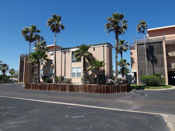 Channelview 305