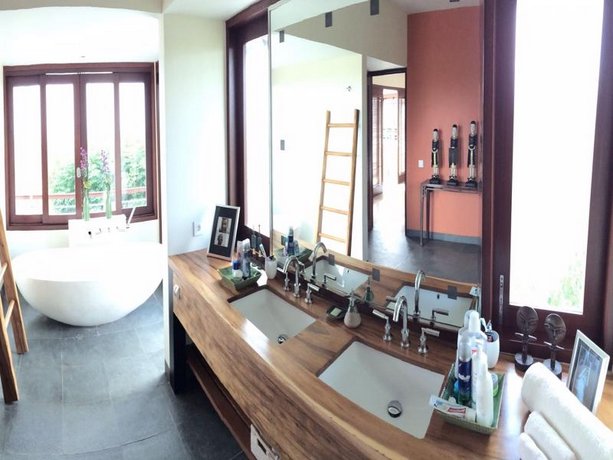 The Colonnade by Exotiq Villa Holidays