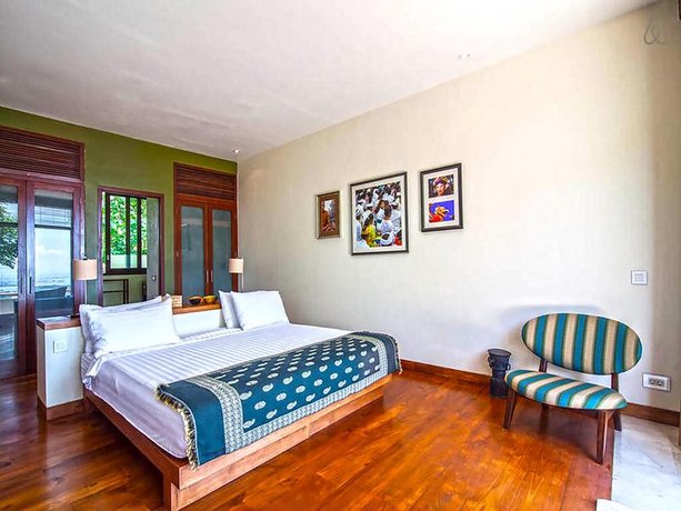 The Colonnade by Exotiq Villa Holidays