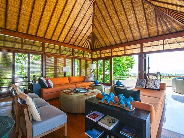 The Colonnade by Exotiq Villa Holidays