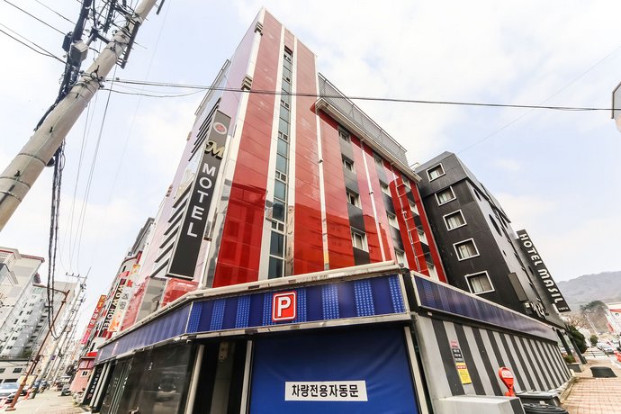 M Motel Gimhae