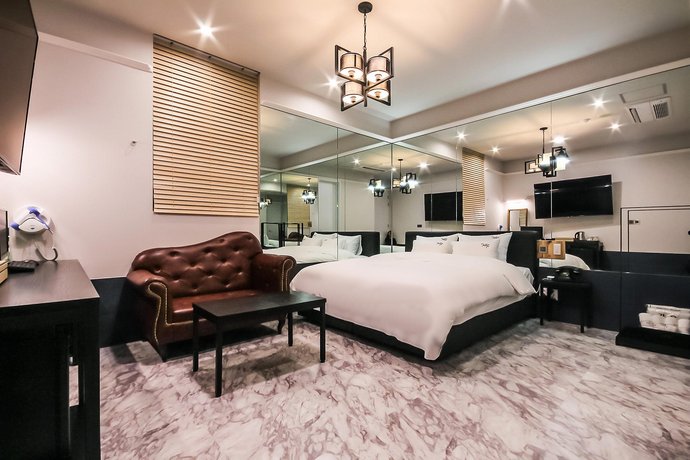 Seowa Hotel