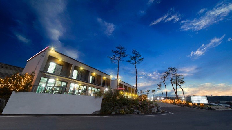 Gyeongju Seventh Avenue Pool Villa